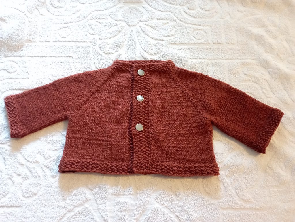 vue déployée du Duo Spring Cardigan terminé